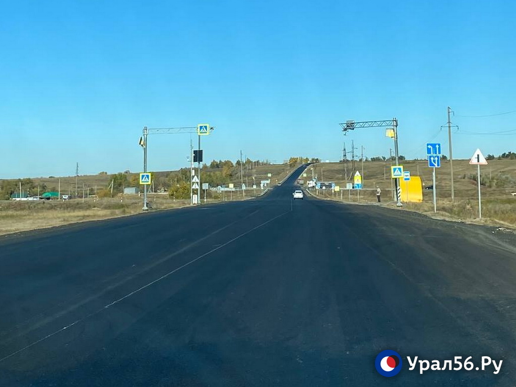    Да будет свет за 1,5 млрд рублей: Сразу на нескольких участках пяти трасс в Оренбургской области установят световые комплексы до конца 2025 года