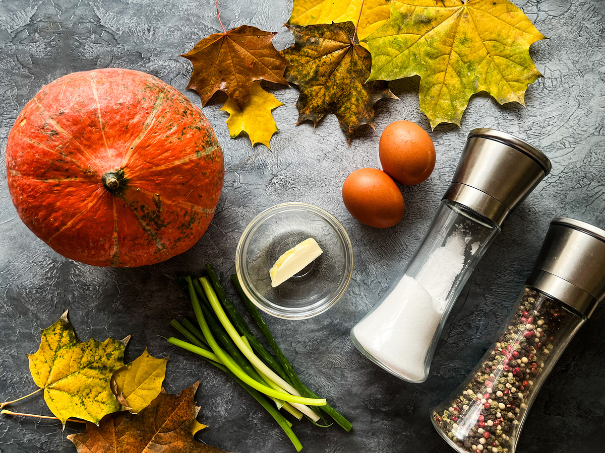 Ингредиенты, которые потребуются для светской яичницы