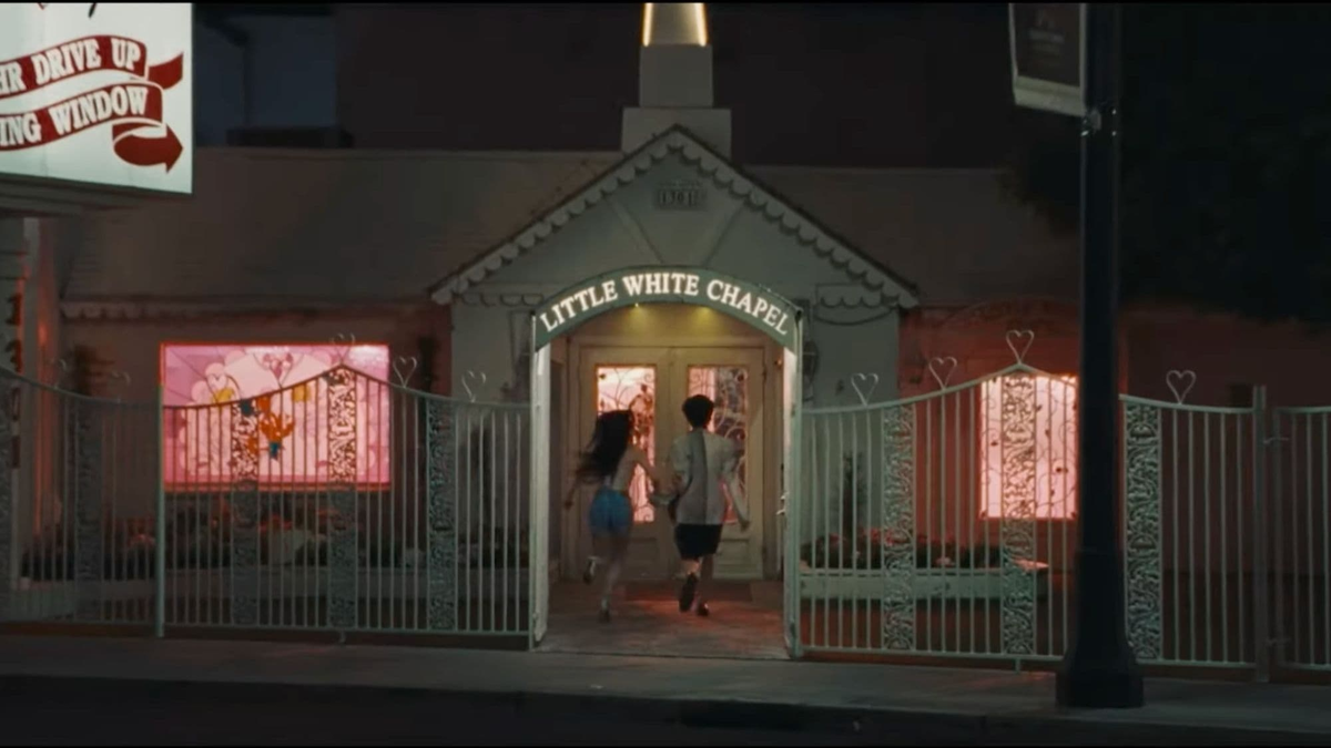 Кадр из фильма «Анора»  