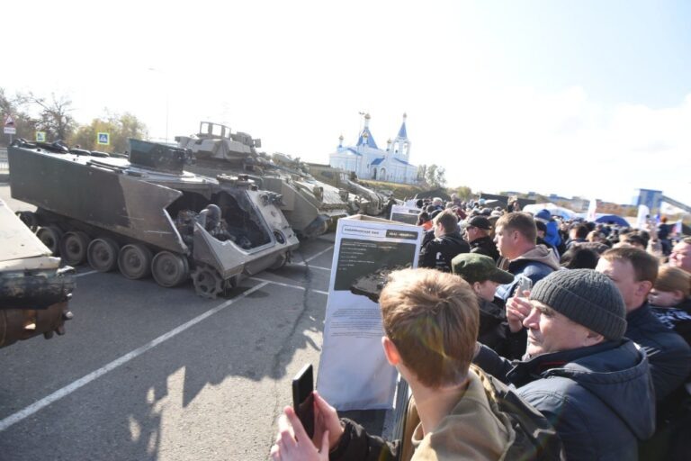    В Оренбурге открылась выставка трофейной техники НАТО Полина Кузаева