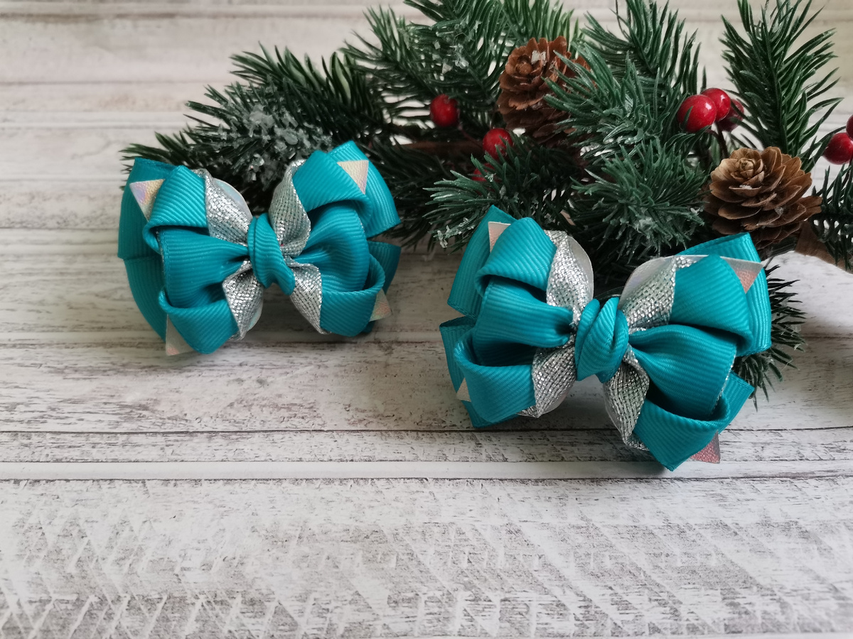 Зимние бантики 