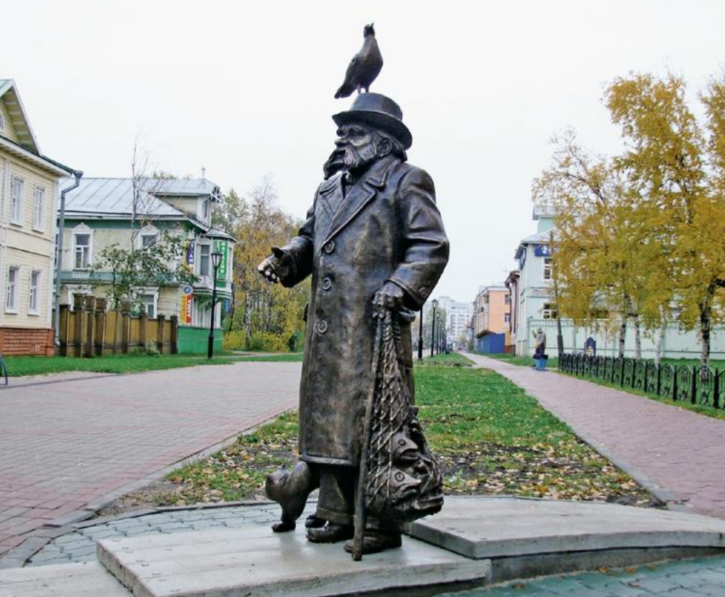 Памятник Степану Писахову в Архангельске