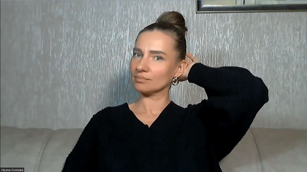 На фото автор Дзен-канала, Ирина Князева, карьерный консультант №1 по мнению ведущего отраслевого сервиса HRTIME.