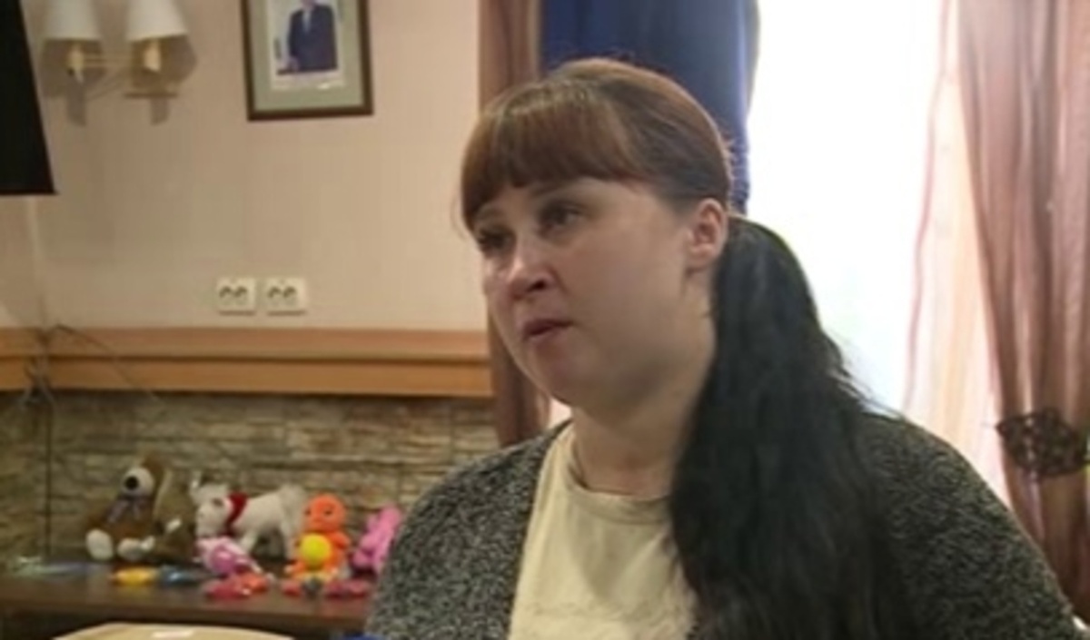    Министр соцобеспечения, материнства и детства Курской области навестила мам в одном из ПВР