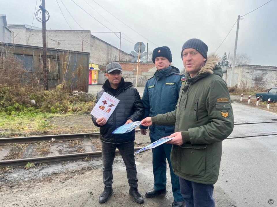    Рейд по пожарной безопасности в Барнауле. Источник: Barnaul.org