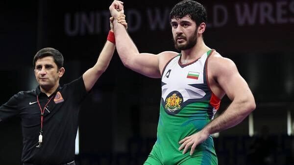    © United World Wrestling