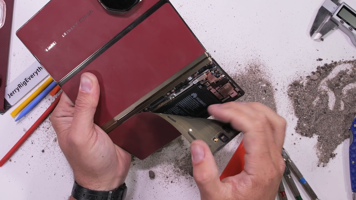 скриншот видео источника  📷
