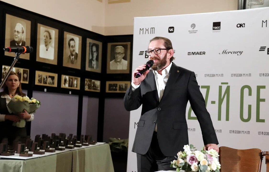 Художественный руководитель МХТ Константин Хабенский