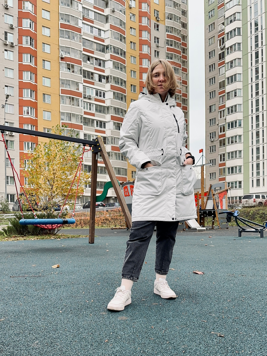 По спинке флис, кстати, как во многих детских комбезах и куртках :)