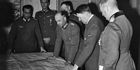 Наша страна не раз сталкивалась с планами соседей "расшириться" за счет русских