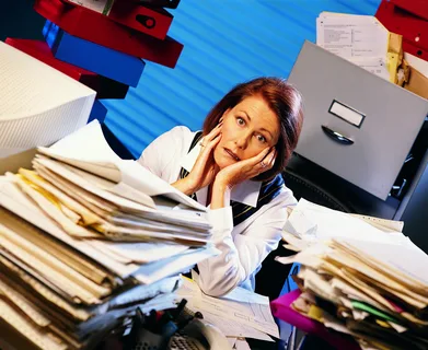 Документоведение или документология??? Вот в чем вопрос! Photo by "Ксю, у тебя удаленка!"