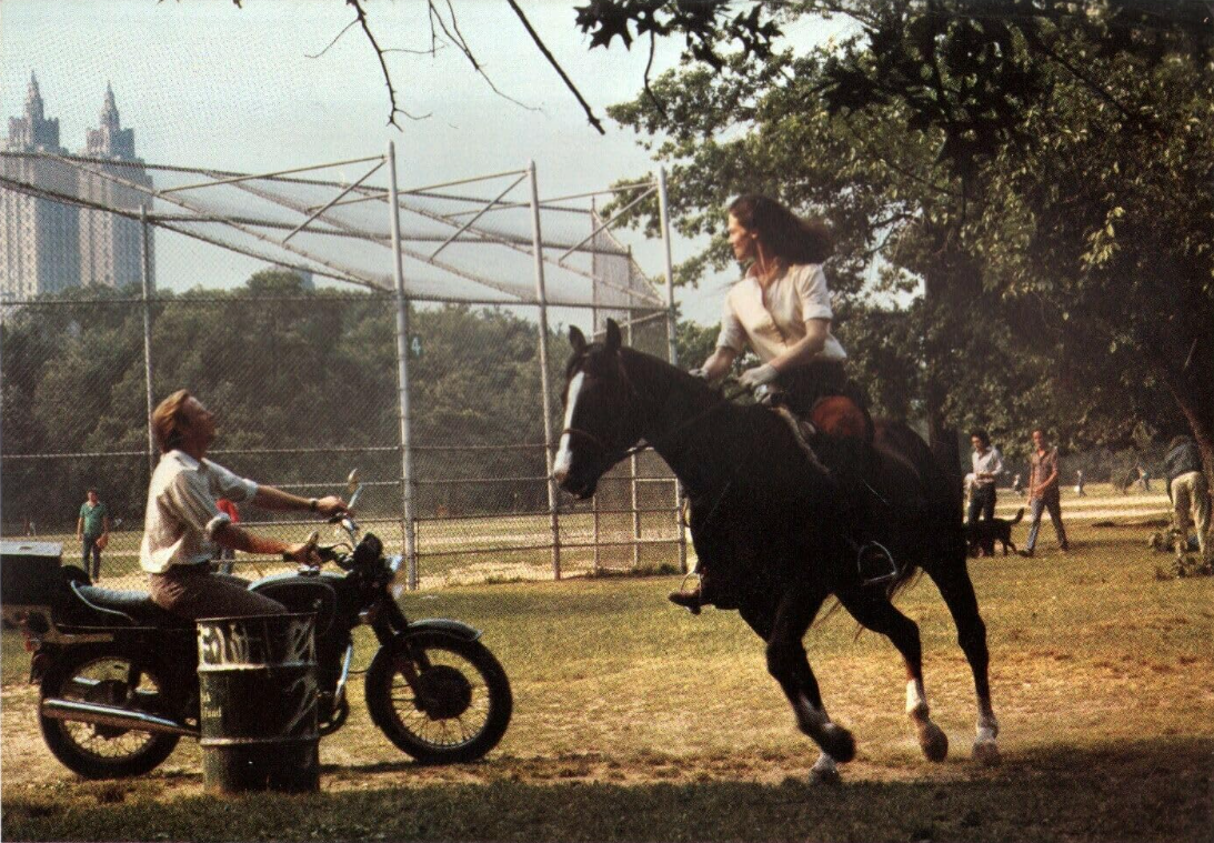 Кадр из фильма "Очевидец" (1981)