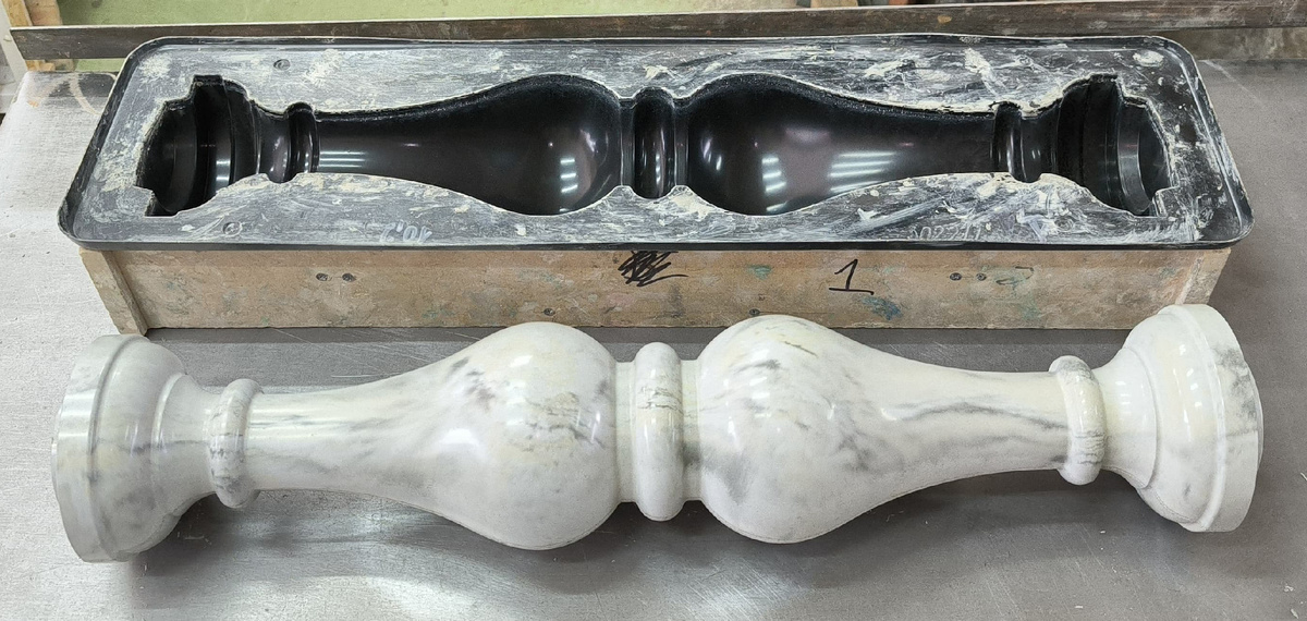 Форма остается абсолютно чистой после расформовки, если замес сделать строго по технологическому регламенту и на качественном сырье.