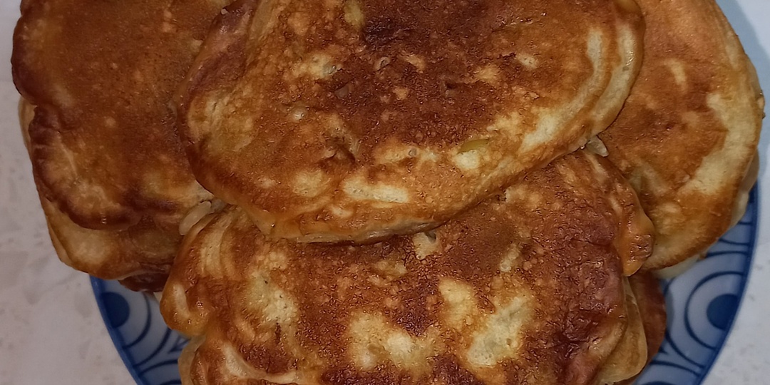 Пирожки ленивые с яблоками.