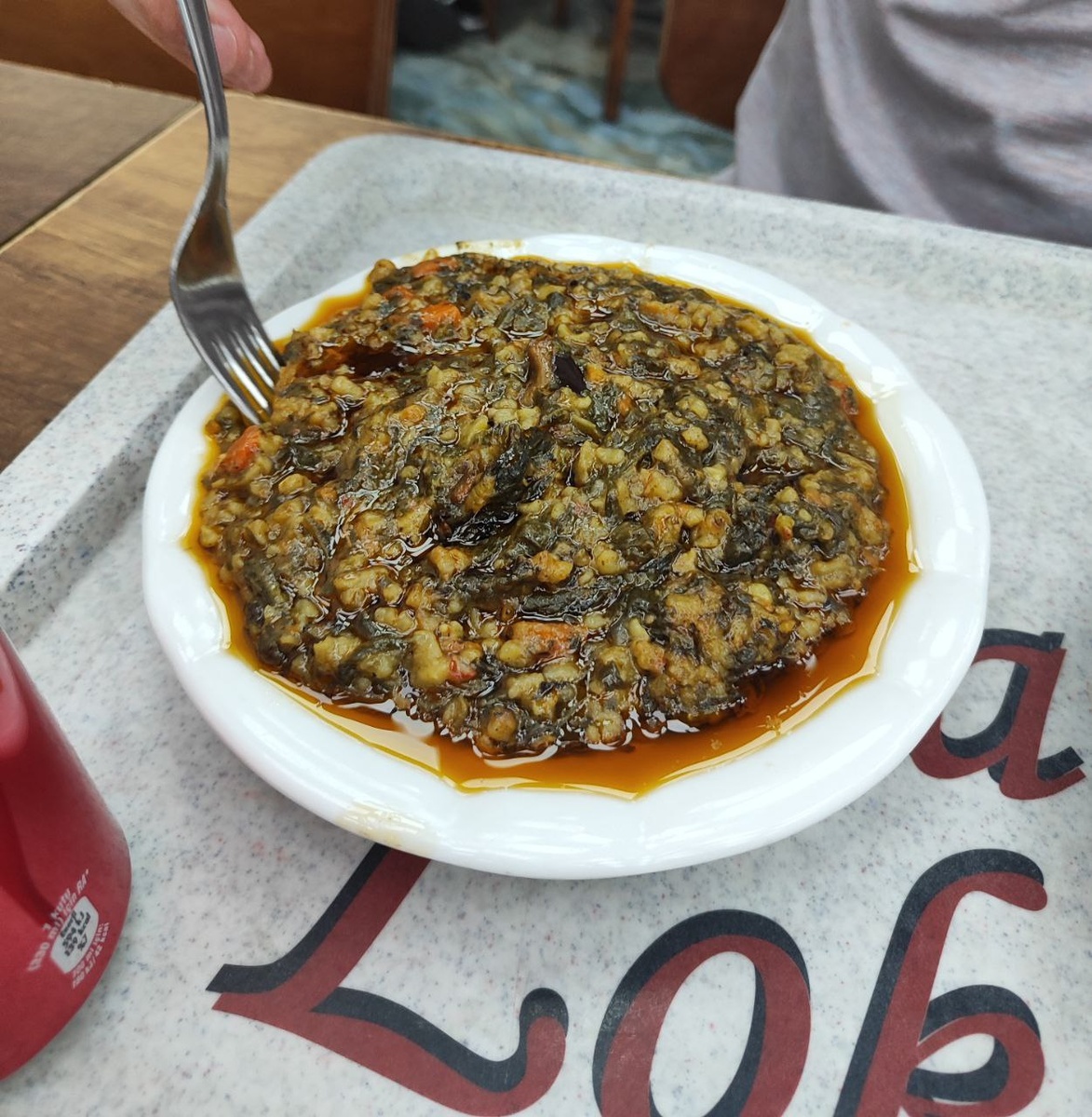 Я пришел к выводу, что это что-то вроде ленивой долмы с рисом. На вкус довольно неплохо, кстати!