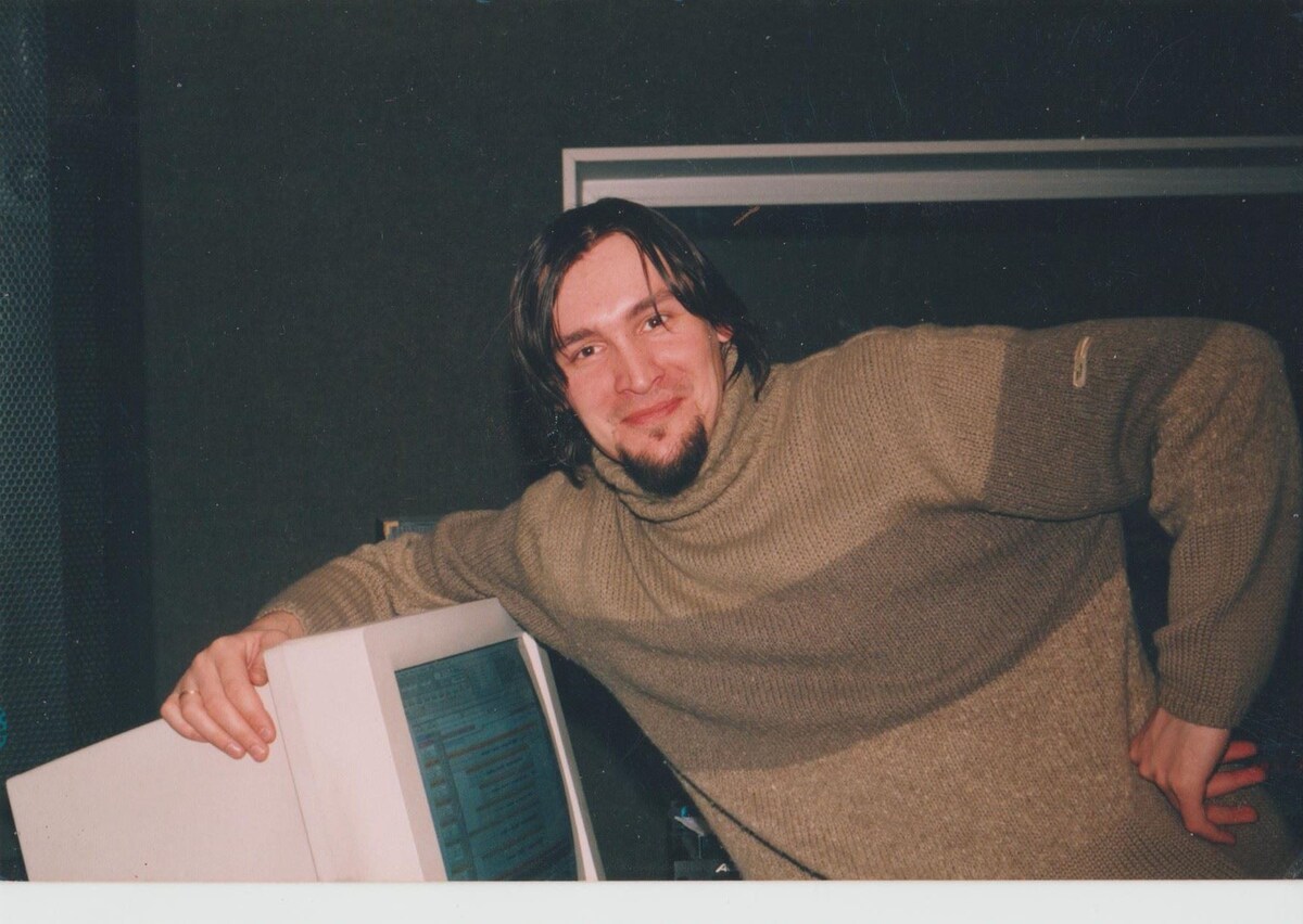 Звукорежиссёр Юрий Смирнов студия "Контакт" СПб 2004 г.