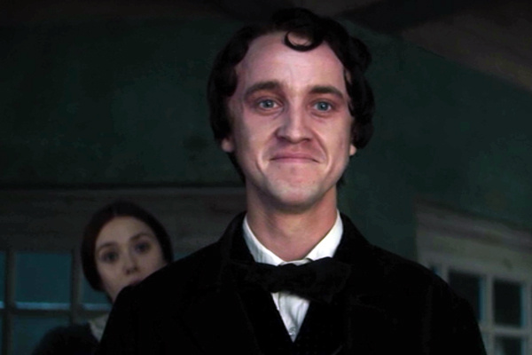 Камилл Ракен (в исполнении Тома Фелтона)