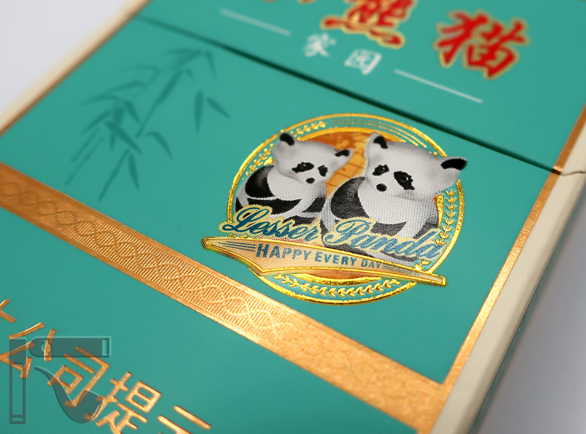 Сигареты Lesser Panda Homeland. Фото: © канал "Уголок Курильщика"