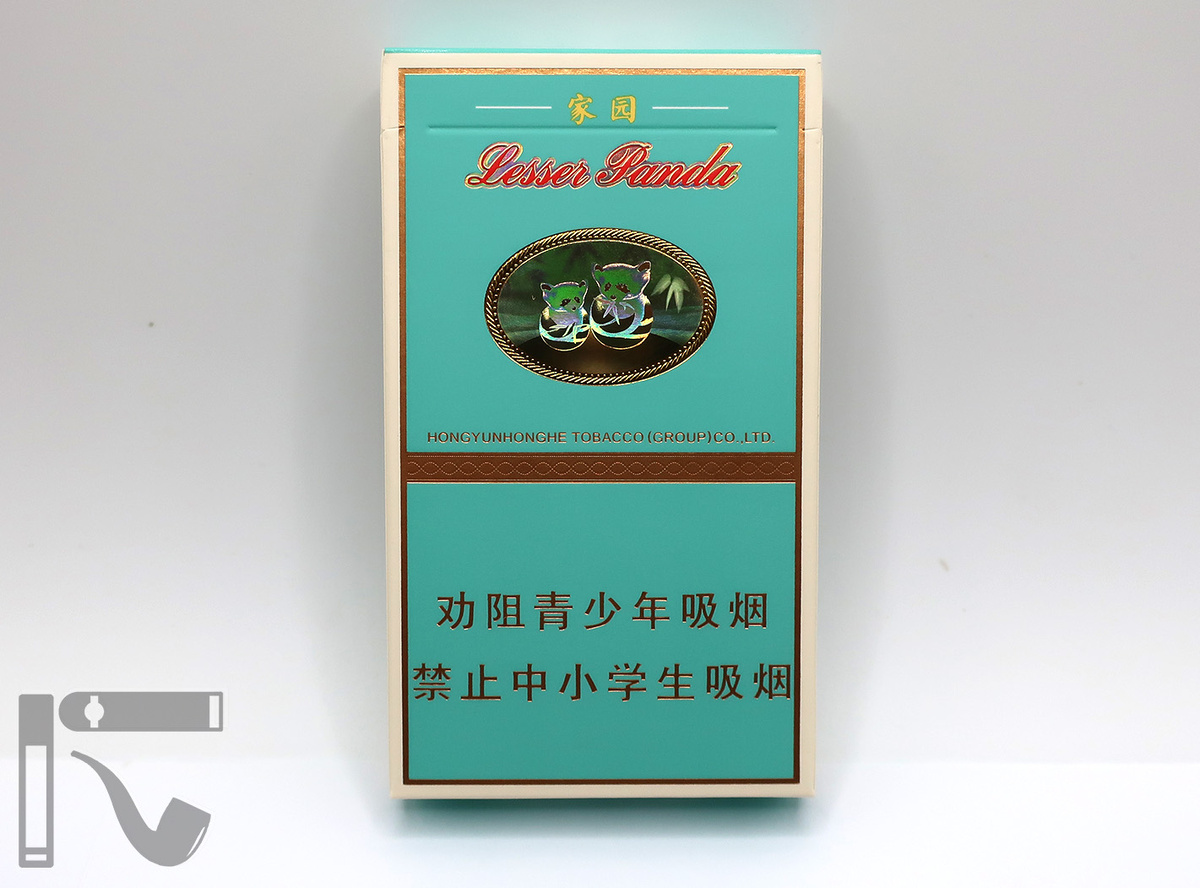 Сигареты Lesser Panda Homeland. Фото: © канал "Уголок Курильщика"