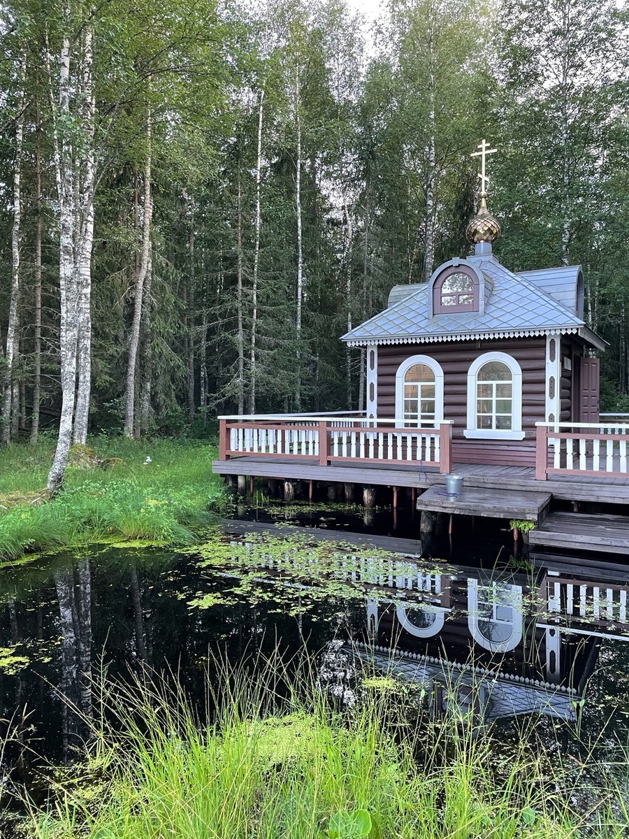 Часовня на истоке Волги