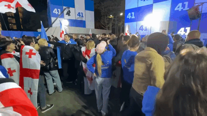    Видео с Telegram-канала "Петя Первый"