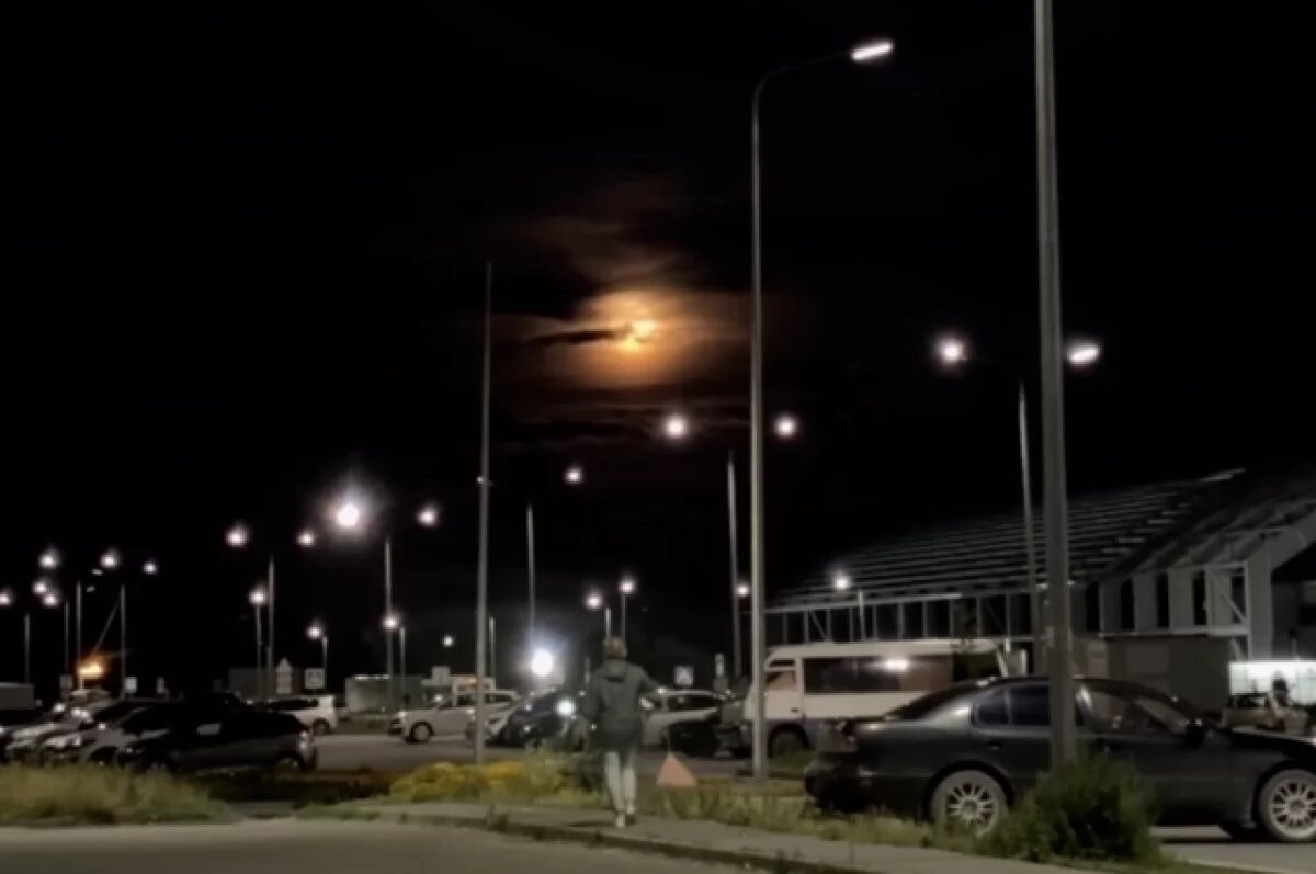    Россияне смогут увидеть Бобровую луну в ночь с 15 на 16 ноября