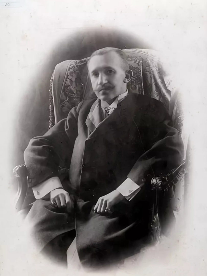 М.Г.Рукавишников