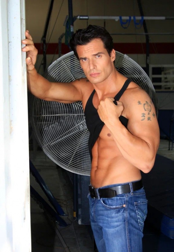    Антонио в молодости