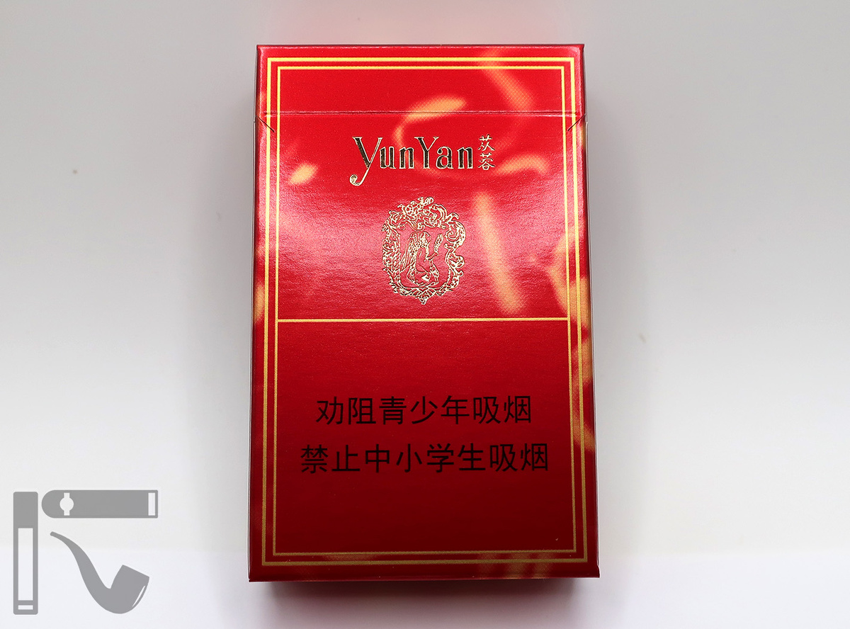 Сигареты Yun Yan Cong Rong. Фото: © канал "Уголок Курильщика"
