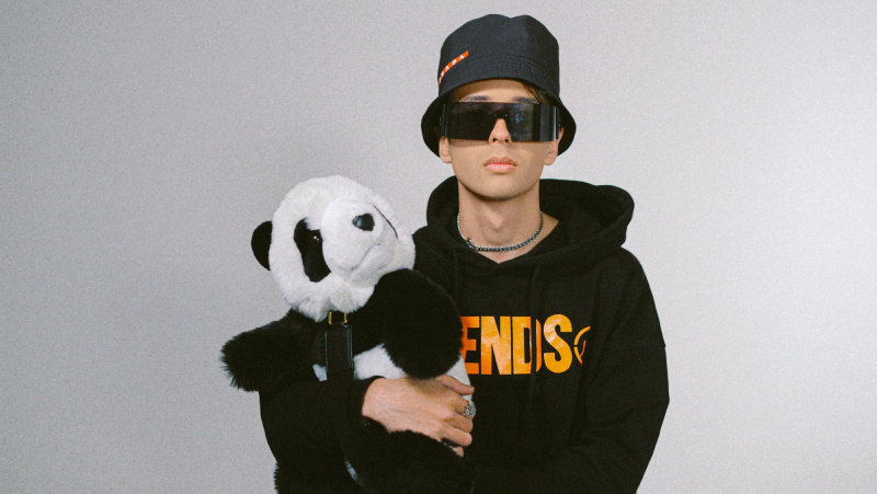    Slava Marlow / rolld.ru