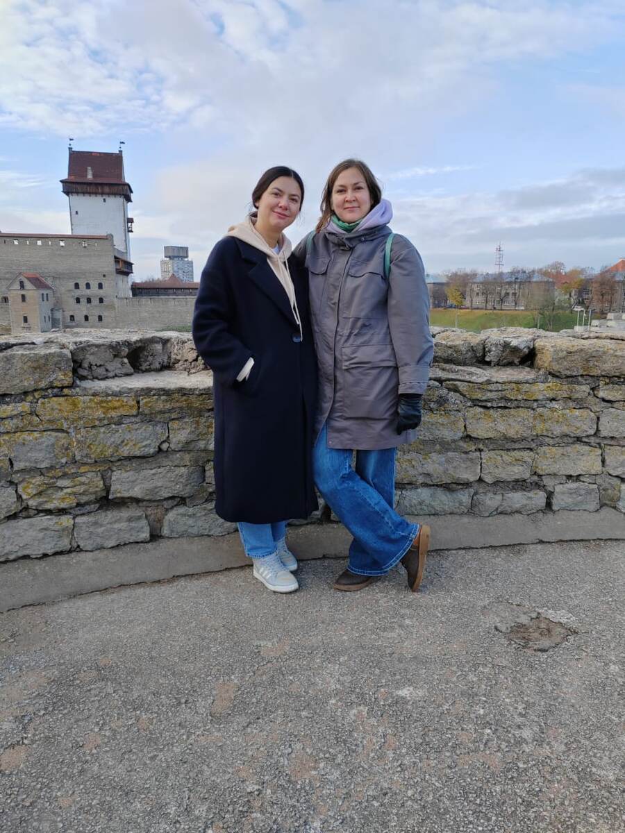 За нашей спиной - Нарвский замок