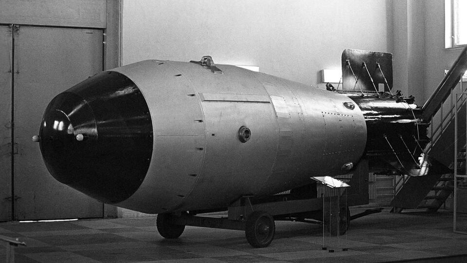 Царь-бомба: Источник: Яндекс Картинки