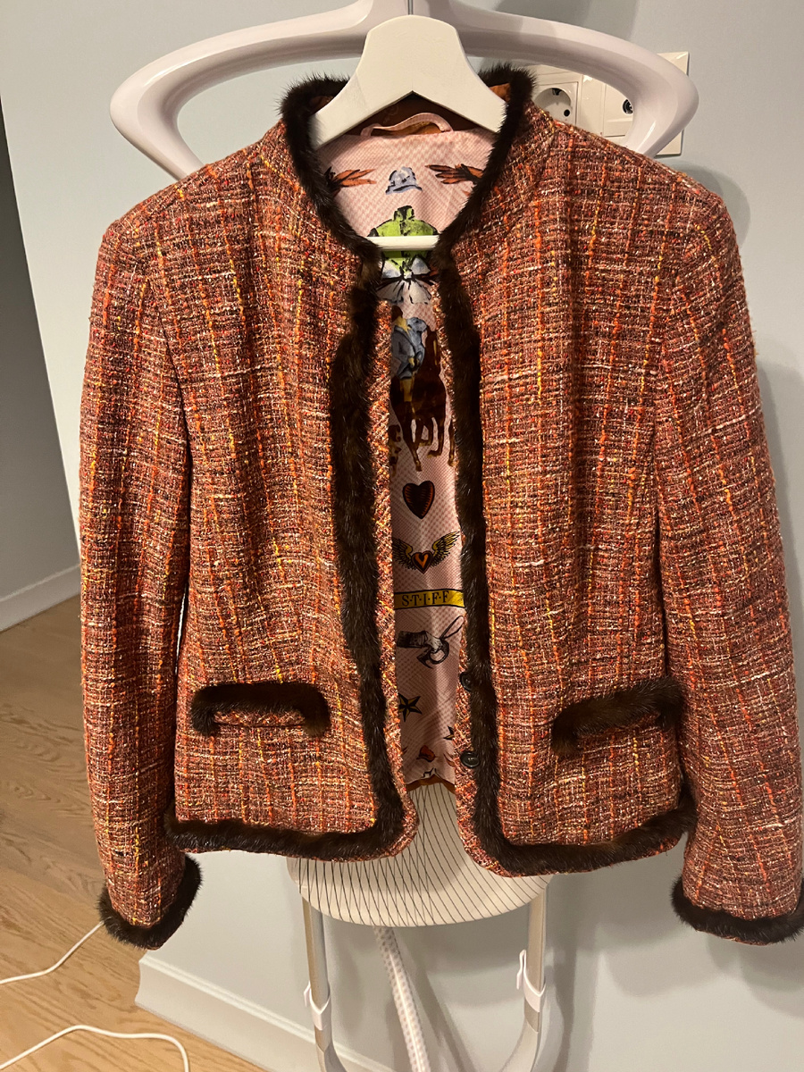 Куплен за 600 руб 