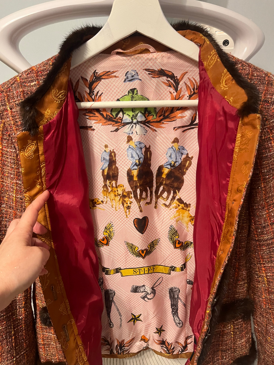 Вот такая интересная подкладка 