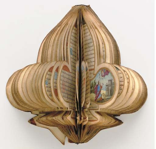 ЧАСОСЛОЖНИК В ФОРМЕ FLEUR DE LYS, на латыни, Рим