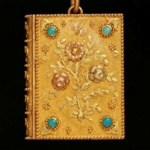 Золотой кулон-книга с бирюзой
