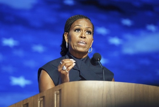    Мишель Обама