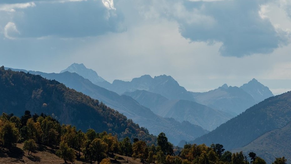    Панорама гор Кавказа Автор фото: Михаил Тихонов / "ДП"