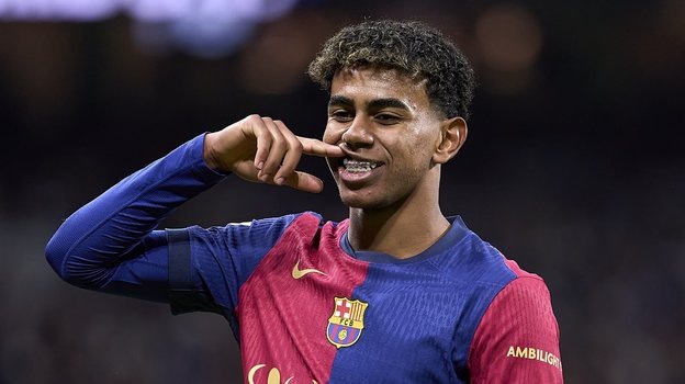    Игрок «Барселоны» Ламин Ямаль. Global Look Press