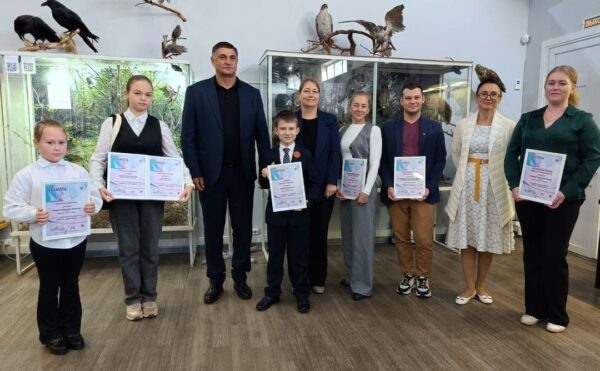    Награждение победителей конкурса прошло в Мурманском областном краеведческом музее. Фото: Балтийско-Арктическое МУ Росприроднадзора. vk.com