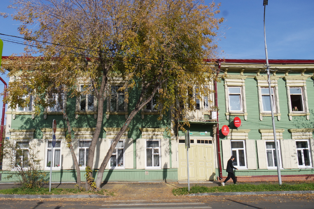 на улице Пролетарская/Ивановская в октябре