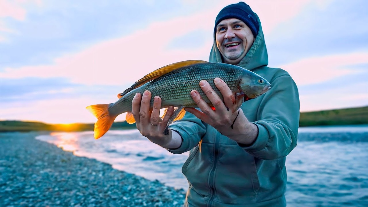 Кадр из видео «Сказ О Сплаве И Большом Хариусе. Часть 1 | С полем!»/АНО «Ямал-Медиа»