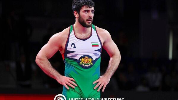    © United World Wrestling