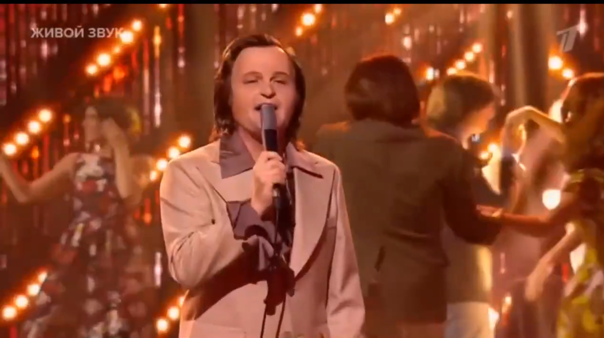 Фото-кадр из шоу "точь в точь" 