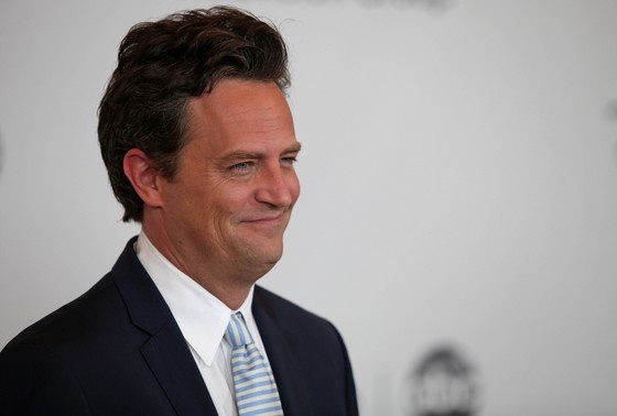    Мэттью Перри