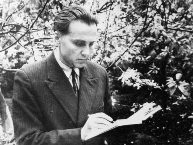 Василий Александрович  Сухомлинский