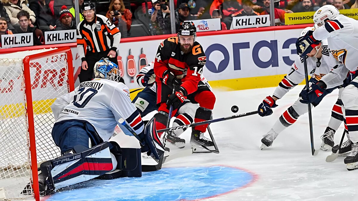     Источник: ХК «Авангард»