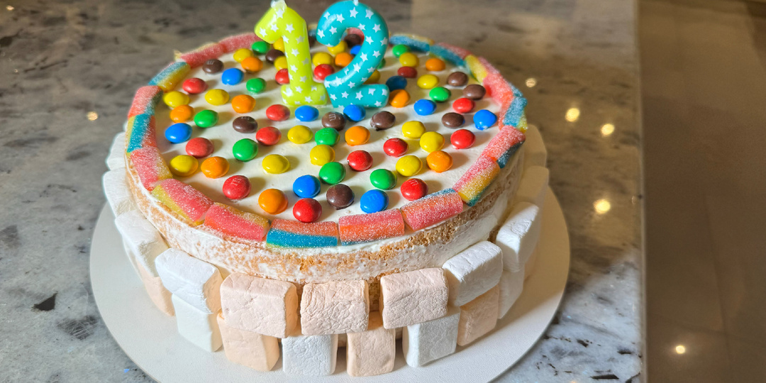 Нежный торт с кремом маскарпоне со сливками