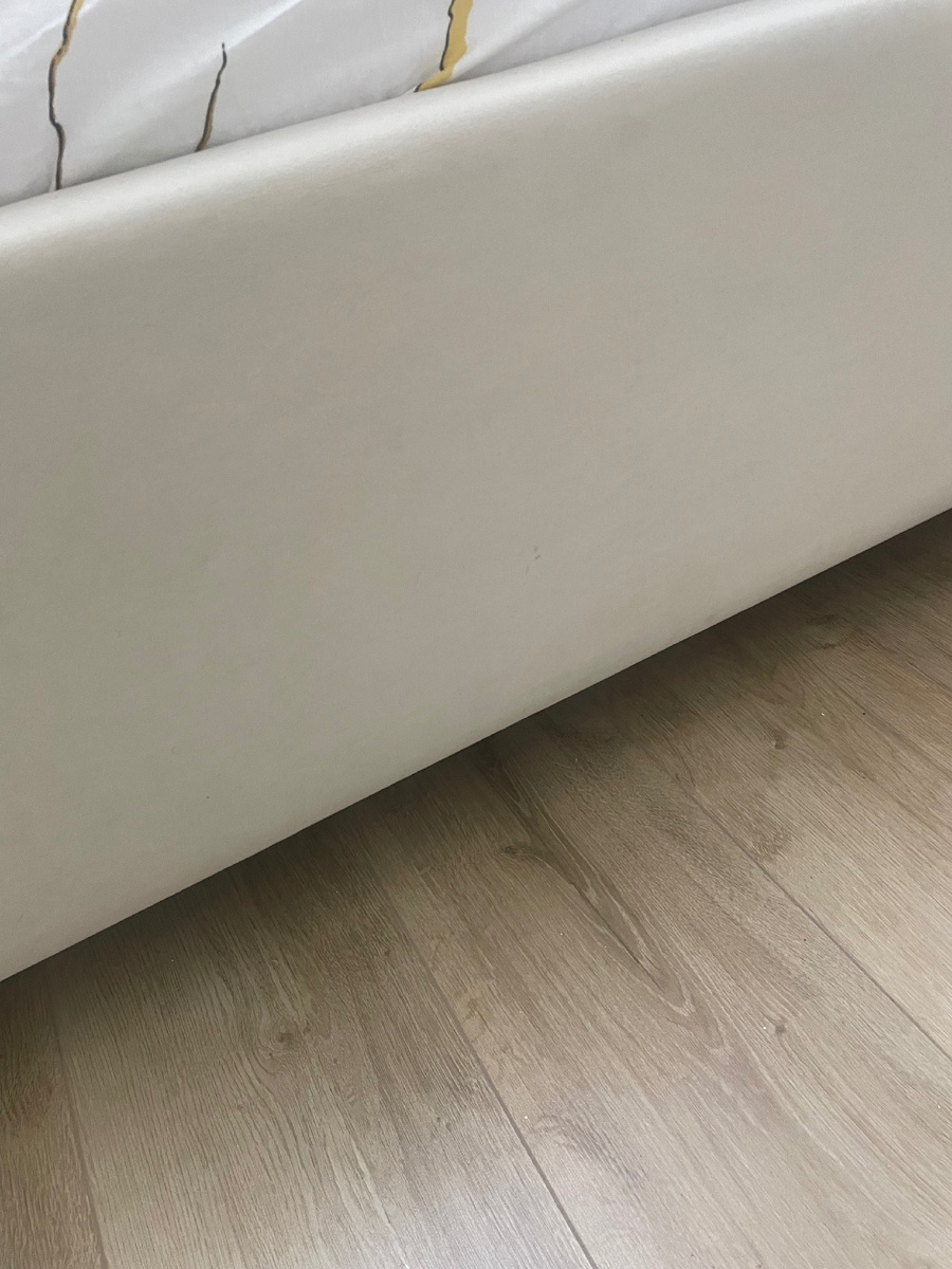 Продолжение боковины кровати.