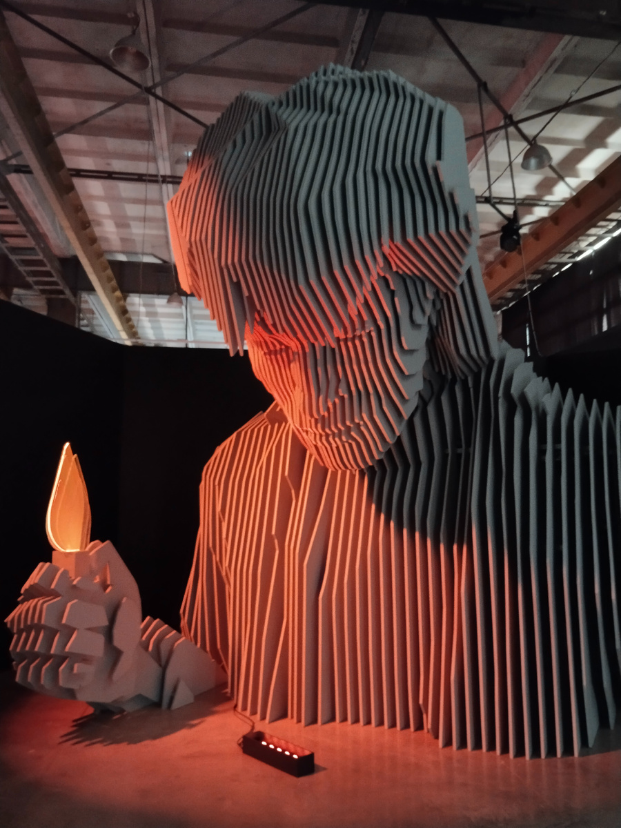 Первый зал. Инсталляция.